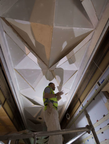 innovative-3D-plaster-ceiling-design-mayfair