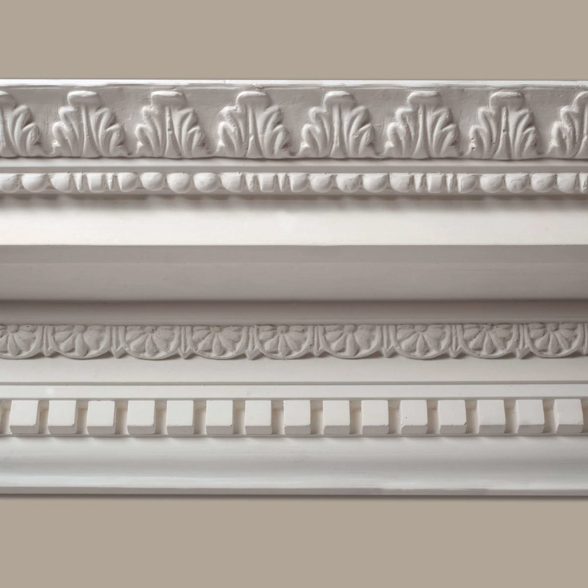 The-Buckingham-Drawing-Room-Cornice
