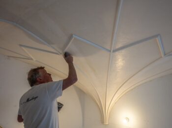 Bespoke decorative plaster ceiling at Penkridge Hall